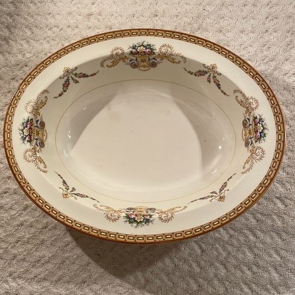 Alfred Meakin England Oval Deep Urn W Flower & Plumes Geometric Trim - Picture 2 of 9